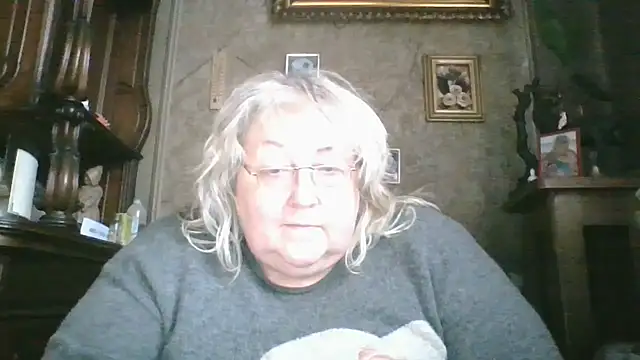 Snapshot of Lala-Love56 chatting on November 7, 2025, 12:05 pm Lala-Love56 online show from November 7, 2025, 12:05 pm