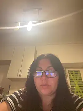 Snapshot of Vilvet777 chatting on September 29, 2025, 10:14 pm Vilvet777 online show from September 29, 2025, 10:14 pm