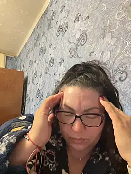 Snapshot of Vilvet777 chatting on October 24, 2025, 8:49 pm Vilvet777 online show from October 24, 2025, 8:49 pm