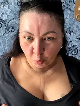 Snapshot of Vilvet777 chatting on October 25, 2025, 8:55 am Vilvet777 online show from October 25, 2025, 8:55 am