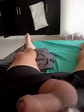 alejos81 online show from October 19, 2025, 8:42 pm