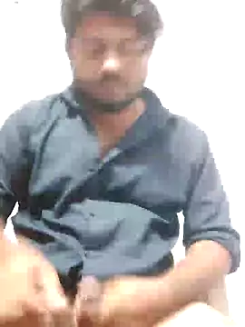 urhotboymeet online show from November 28, 2025, 7:27 pm