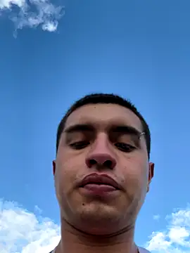 Snapshot of lonewolt chatting on September 10, 2025, 10:10 pm lonewolt online show from September 10, 2025, 10:10 pm