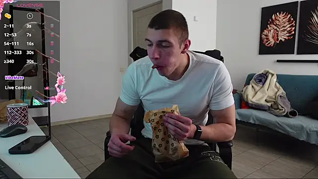 Ryan Dozer online show from April 9, 2026, 6:19 am