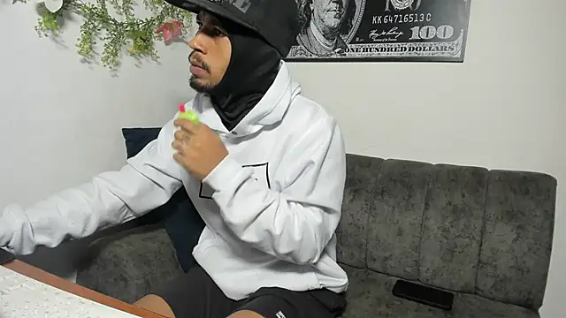 carl jhonson821 online show from November 5, 2025, 10:15 am