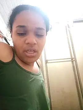 sexygirlbronw1909 online show from September 28, 2025, 2:44 pm