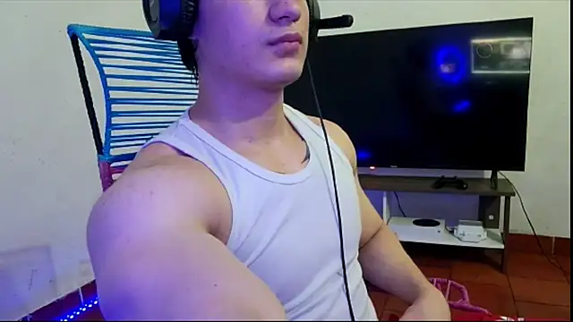 ErickWalton online show from November 7, 2025, 4:23 am