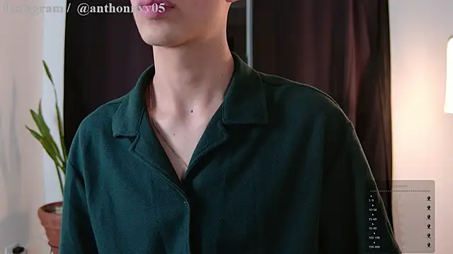 anthonny 05 online show from September 21, 2025, 11:50 pm