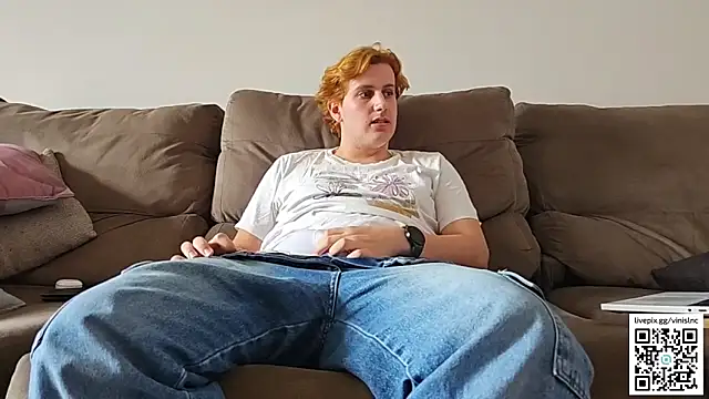 vinialnc online show from November 6, 2025, 3:46 pm