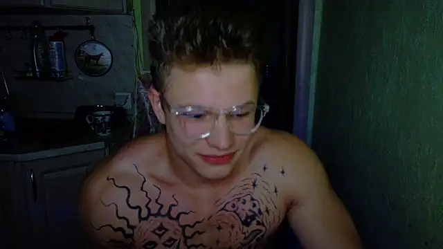 James  Noah online show from September 24, 2025, 10:13 pm