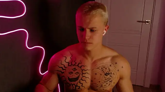 James  Noah online show from October 18, 2025, 9:15 pm