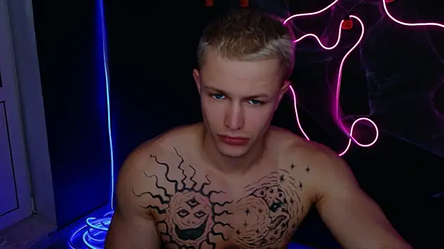 James  Noah online show from November 1, 2025, 9:50 pm