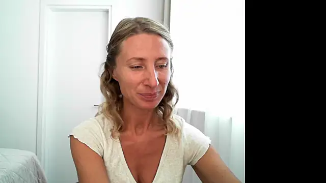 Paevoa online show from October 14, 2025, 9:10 am