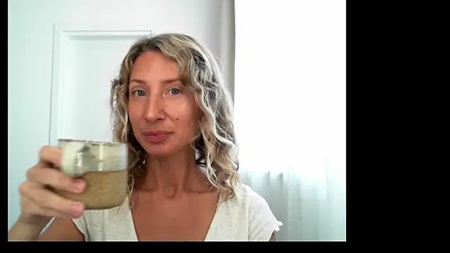 Paevoa online show from October 27, 2025, 8:07 am