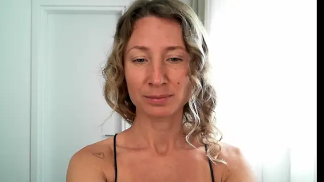 Paevoa online show from March 24, 2026, 9:58 am