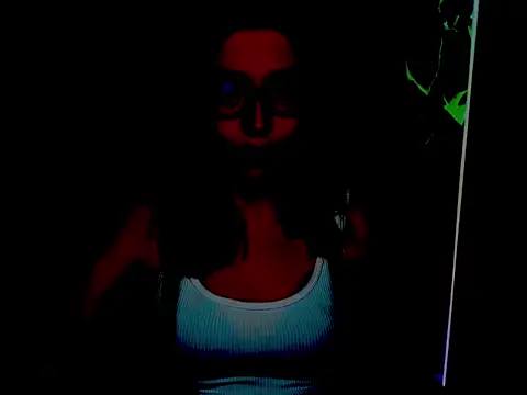 loveHeidi online show from June 10, 2026, 4:34 am