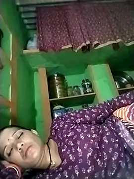 Snapshot of Monika_cut chatting on September 15, 2025, 4:07 pm Monika cut online show from September 15, 2025, 4:07 pm