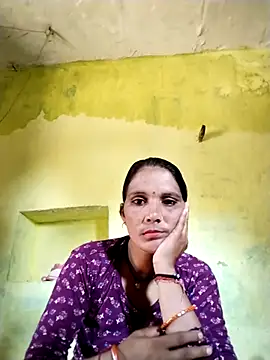 Snapshot of Monika_cut chatting on September 19, 2025, 8:27 am Monika cut online show from September 19, 2025, 8:27 am