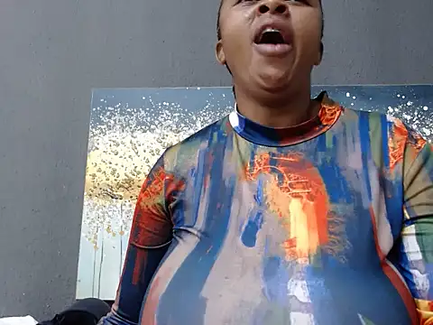 Snapshot of PrettyLisa28 chatting on September 9, 2025, 7:35 pm PrettyLisa28 online show from September 9, 2025, 7:35 pm