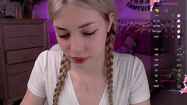 Leila Vanilla online show from January 8, 2026, 2:47 am