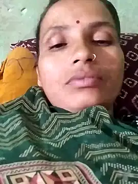 KIRTI12 HOT online show from November 9, 2025, 3:10 pm