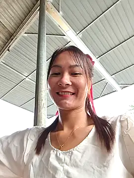 Yumyum kiw online show from October 9, 2025, 5:49 am