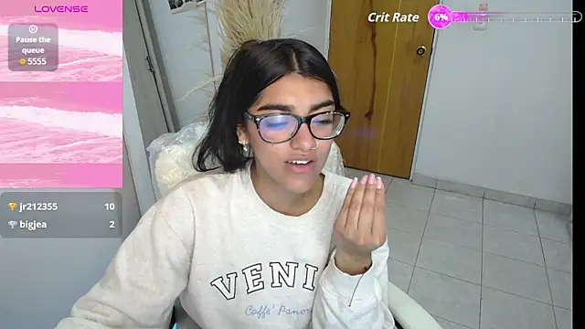 amarasilk  online show from October 1, 2025, 10:32 am