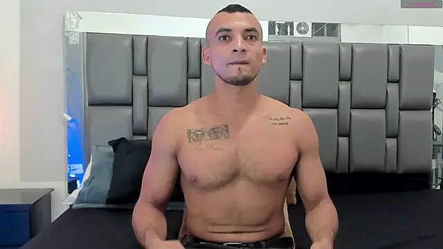 Snapshot of johan_miller0 chatting on September 23, 2025, 12:46 am johan miller0 online show from September 23, 2025, 12:46 am