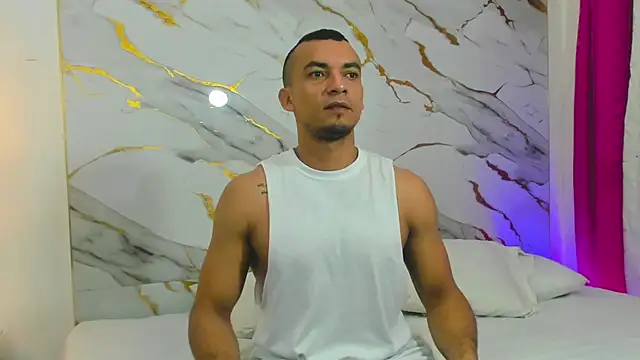 Snapshot of johan_miller0 chatting on October 7, 2025, 1:36 am johan miller0 online show from October 7, 2025, 1:36 am