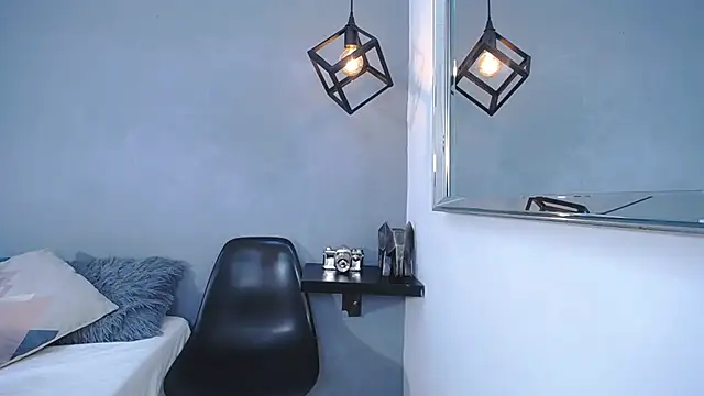 Luciana Graay online show from November 5, 2025, 1:22 pm