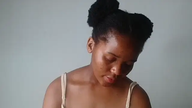 AshleyT255 online show from September 27, 2025, 7:41 pm