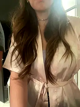 emmablog online show from September 14, 2025, 2:33 am