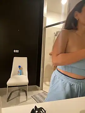 emmablog online show from September 25, 2025, 1:09 am