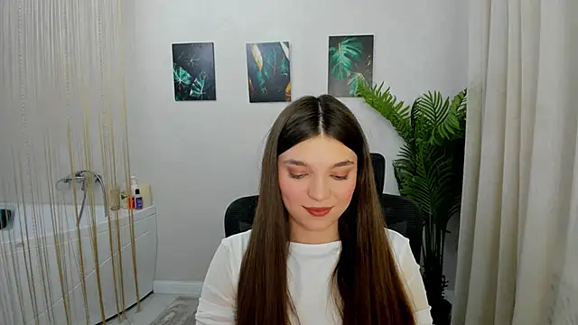 Snapshot of DivineAmour chatting on January 17, 2026, 4:39 am DivineAmour online show from January 17, 2026, 4:39 am