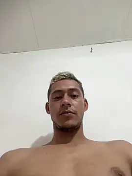Snapshot of Boy_hot- chatting on May 16, 2026, 4:20 am Boy hot- online show from May 16, 2026, 4:20 am