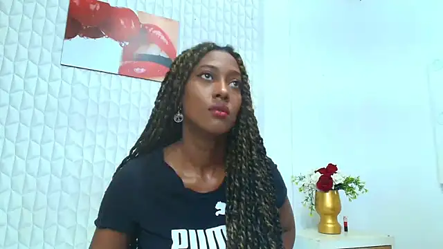 Snapshot of GhanimaBrooks chatting on October 19, 2025, 12:28 pm GhanimaBrooks online show from October 19, 2025, 12:28 pm