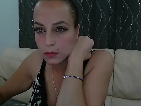 ShawtLana online show from September 25, 2025, 9:29 pm