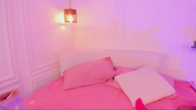 Snapshot of Dafne_Hillss chatting on February 27, 2026, 11:54 am Dafne Hillss online show from February 27, 2026, 11:54 am