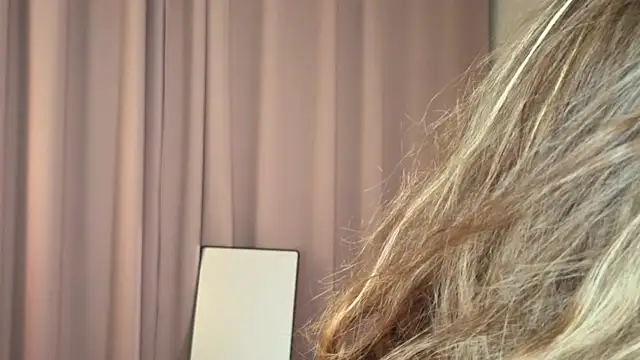 LoveSeekins online show from April 11, 2026, 7:07 pm