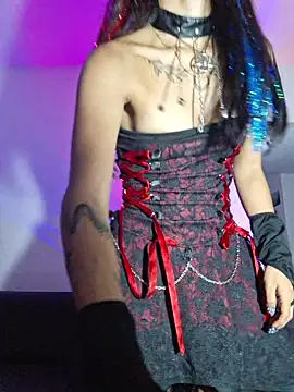 carolinerue online show from November 3, 2025, 10:49 am