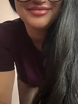 Molly-molly- online show from October 30, 2025, 8:27 am