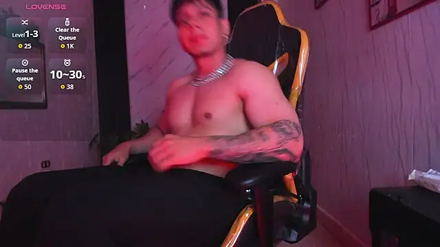 xKevyn online show from October 2, 2025, 12:23 pm