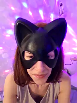 SecretIna online show from February 28, 2026, 9:16 pm