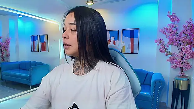 Black roseee online show from March 18, 2026, 4:04 am