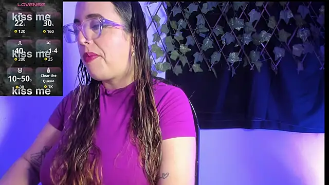 SussanMillerr  online show from September 15, 2025, 1:27 am