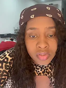 Naomykissme online show from September 10, 2025, 2:39 pm