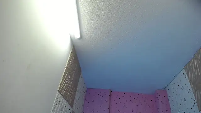 emmydurant online show from November 7, 2025, 8:09 pm