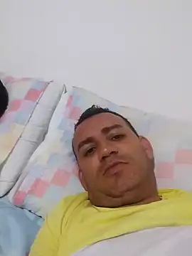 Erick and sergio online show from September 22, 2025, 12:45 am