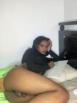 Briannyte23 online show from September 19, 2025, 4:36 am