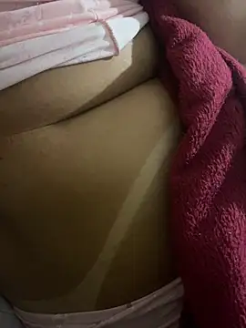 danyhot87 online show from September 27, 2025, 12:59 am